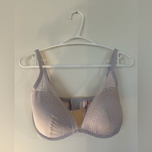 Lilac Victoria’s Secret “Incredible Plunge” Bra​